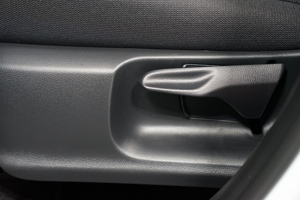 Thumbnail: 2026 Toyota Corolla Cross - 32