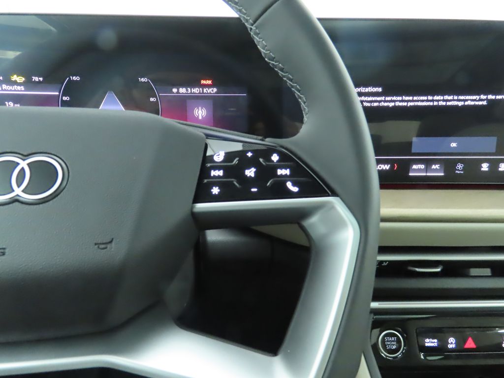 Thumbnail: 2025 Audi Q5 - 13
