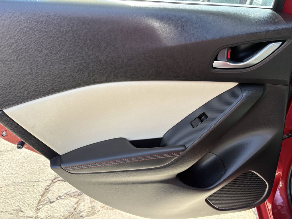 Used 2016 Soul Red Metallic Mazda s Grand Touring image 22