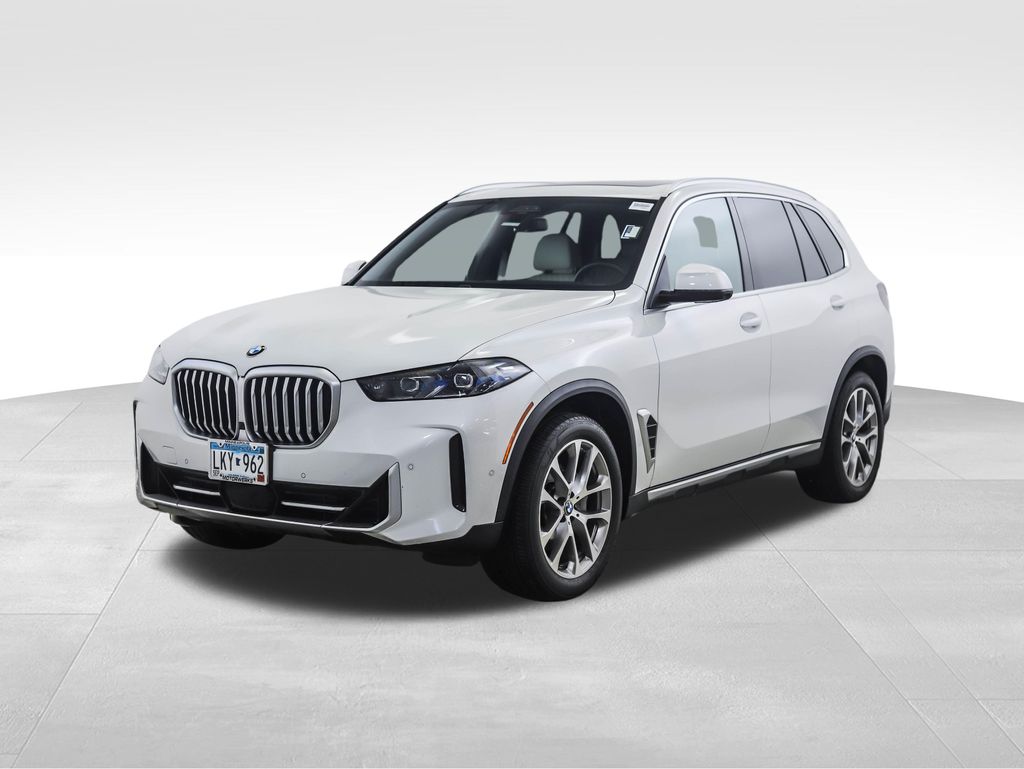 Thumbnail: 2024 BMW X5 - 1