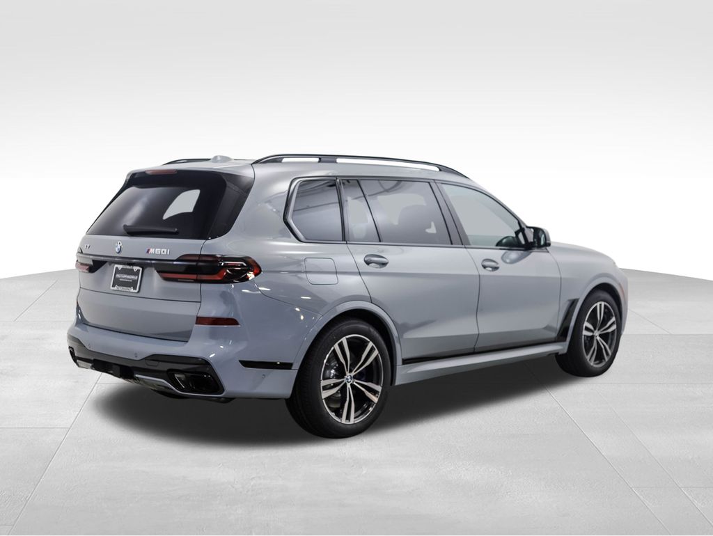 2025 BMW X7 M60i 5