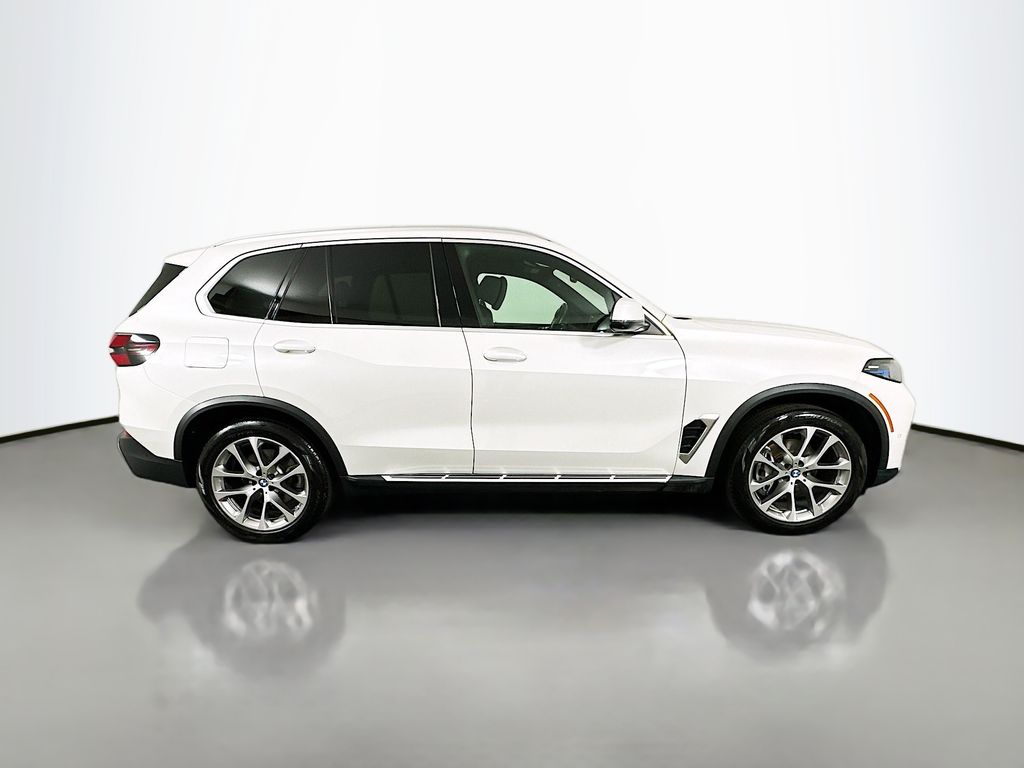 Thumbnail: 2024 BMW X5 - 4