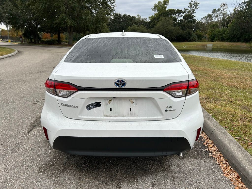 Thumbnail: 2025 Toyota Corolla - 4