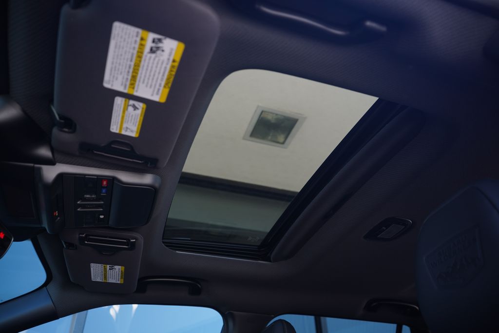 Thumbnail: 2026 Subaru Outback - 13