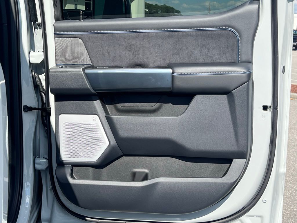 2025 Ford F-250SD Platinum White at Walterboro Ford