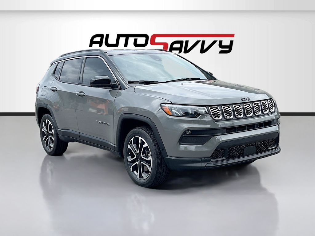2023 Jeep Compass Limited 4X4's photo