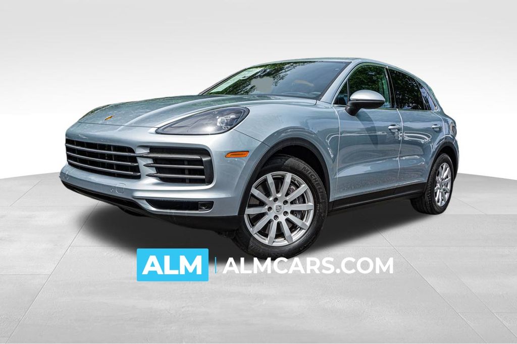 2023 Porsche Cayenne Base