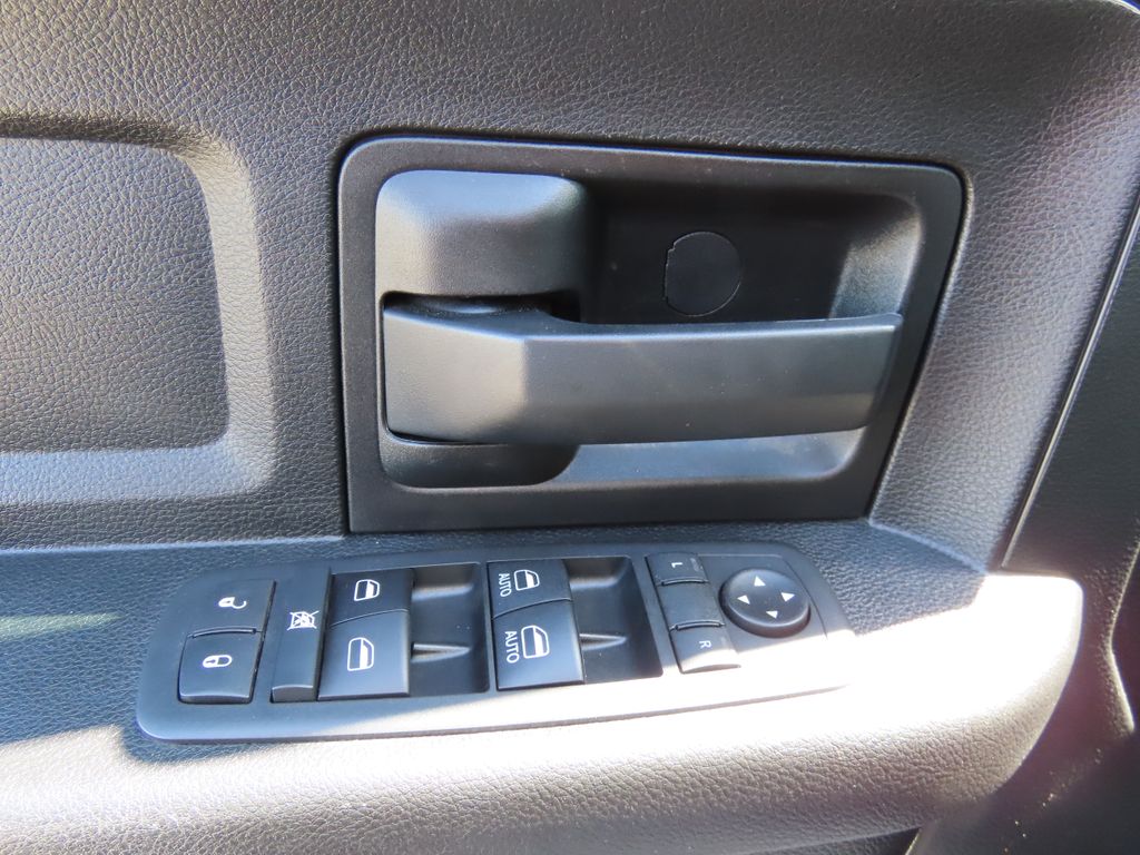 2020 RAM 2500 Tradesman 22