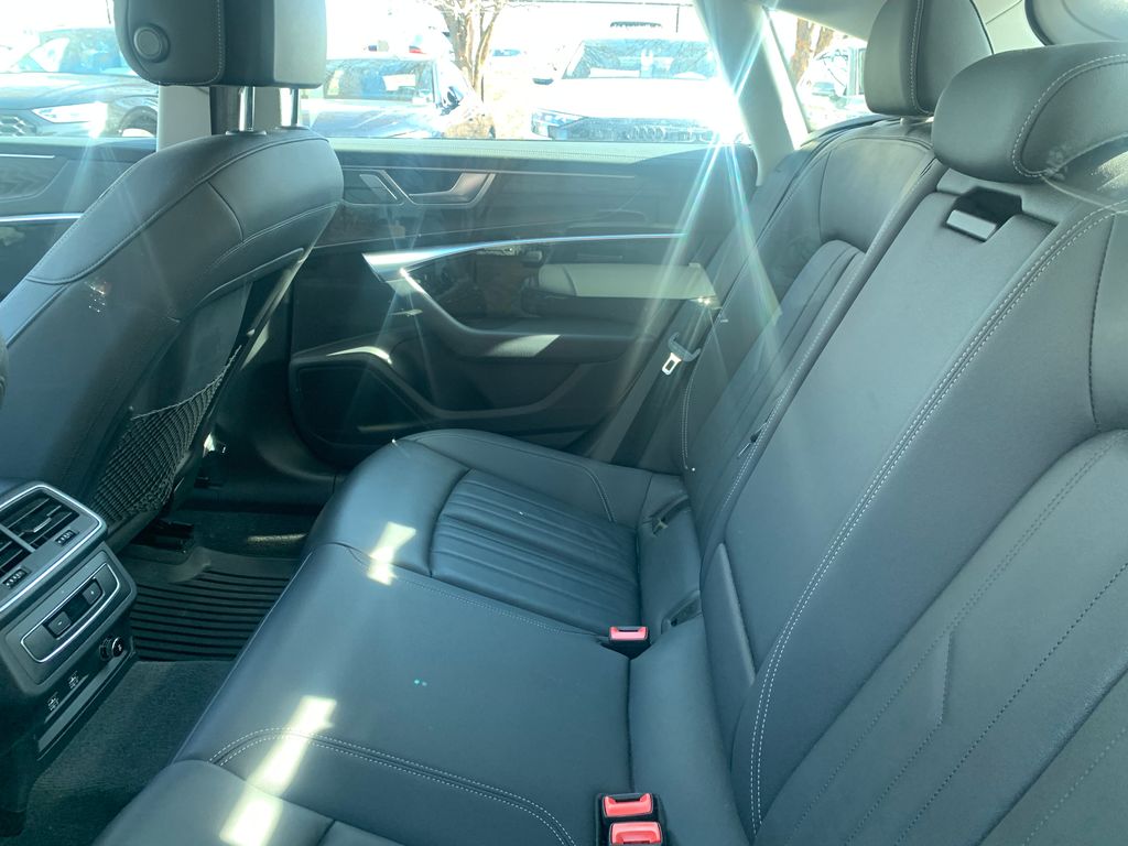 Thumbnail: 2020 Audi A7 - 6