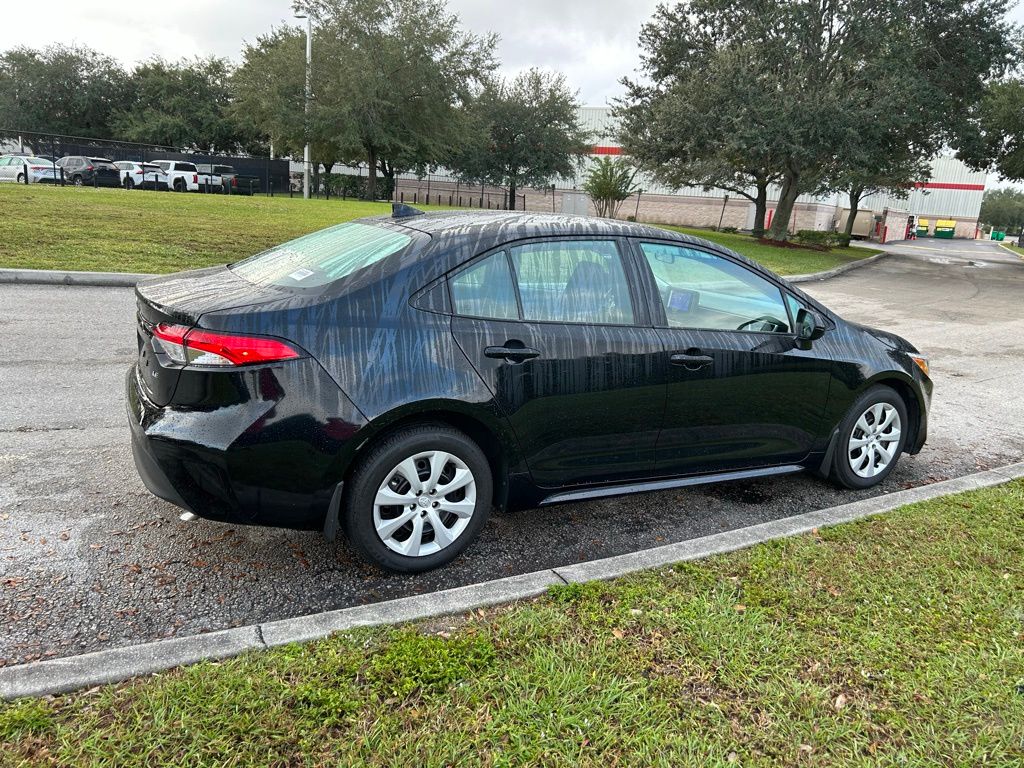 Thumbnail: 2024 Toyota Corolla - 5