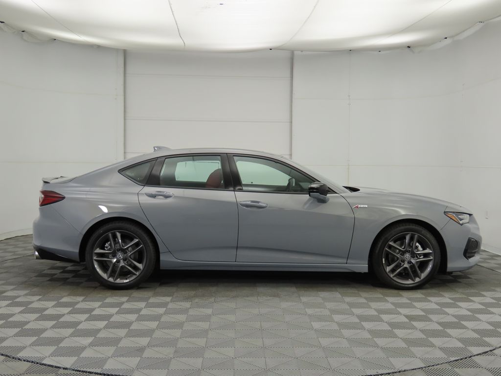 Thumbnail: 2025 Acura TLX - 4