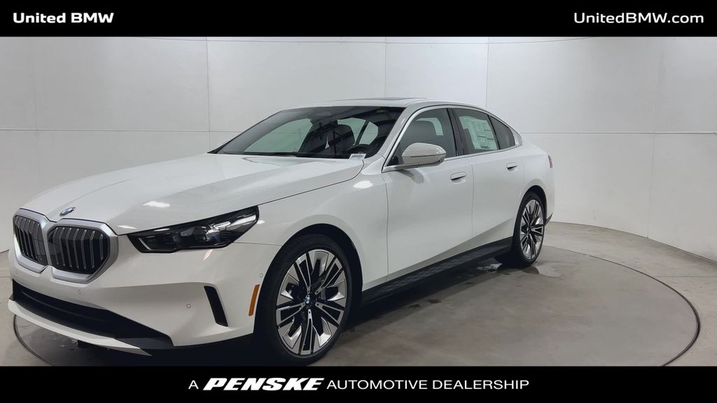 Thumbnail: 2026 BMW 5 Series - 4