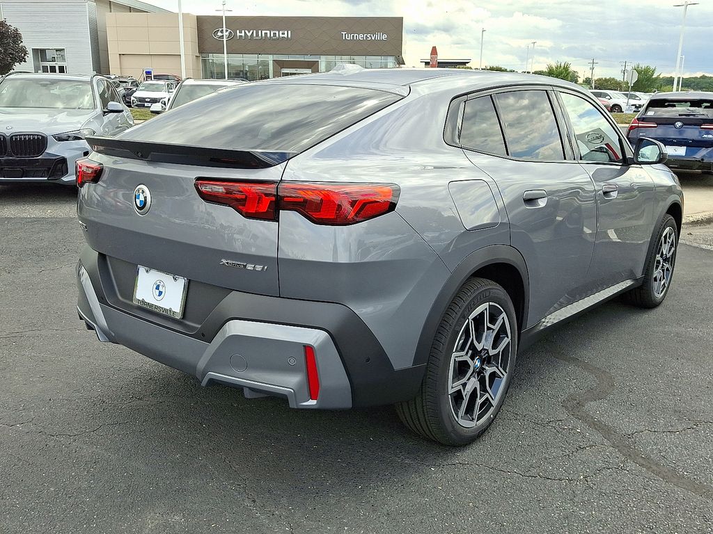 Thumbnail: 2026 BMW X2 - 4