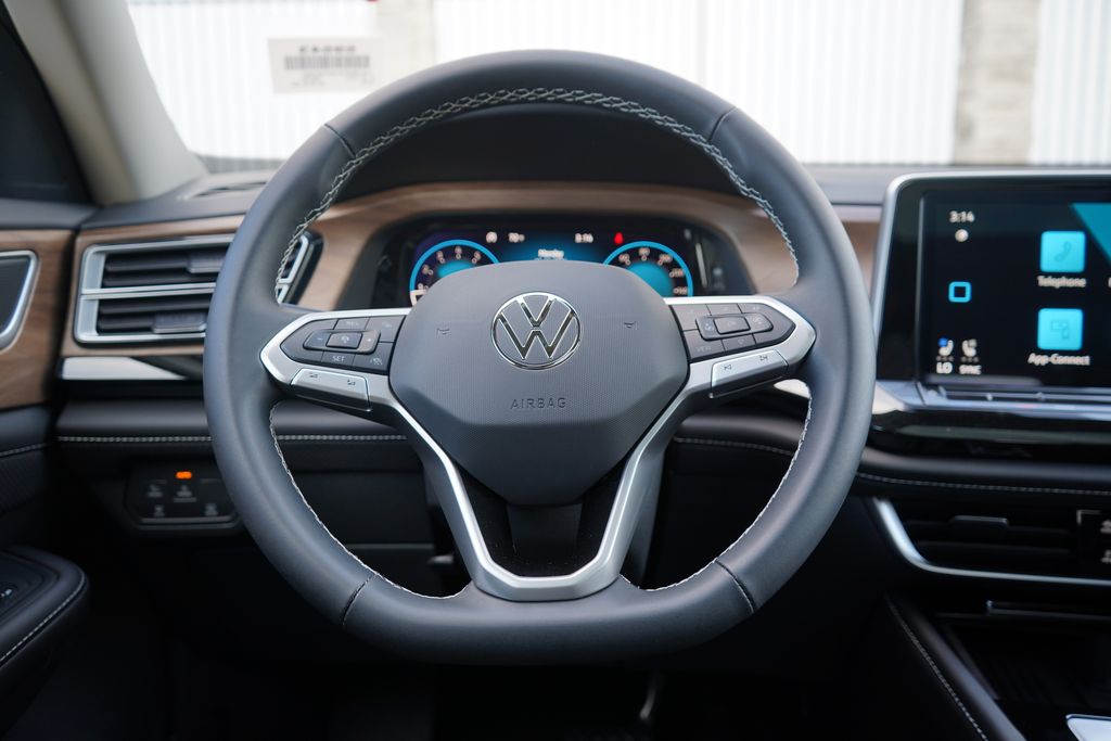 2025 Volkswagen Atlas 2.0T SE w/Technology 13