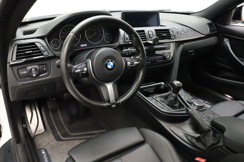 Thumbnail: 2015 BMW 4 Series - 15