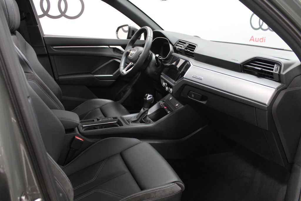 2023 Audi Q3 Premium 26