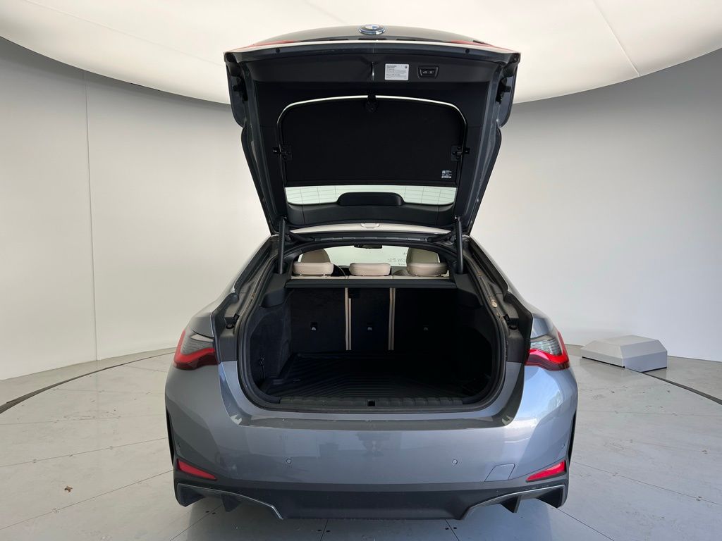 2024 BMW i4 eDrive35 5