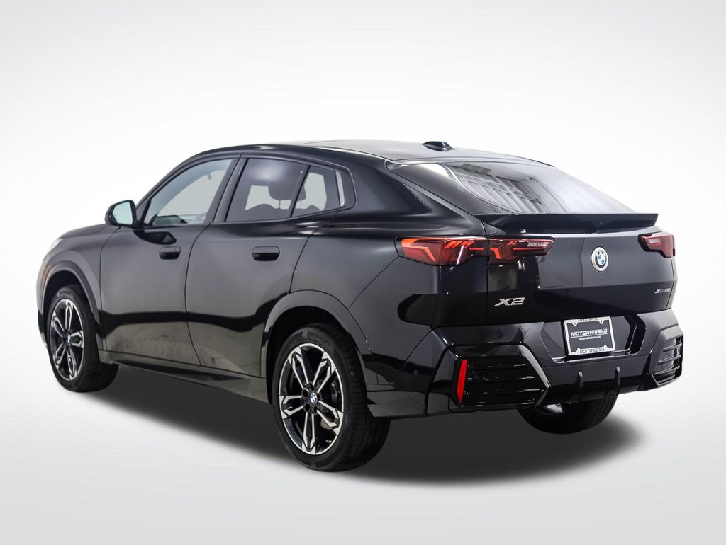 Thumbnail: 2026 BMW X2 - 3