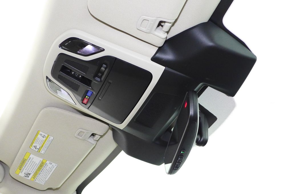 Thumbnail: 2025 Subaru Outback - 17