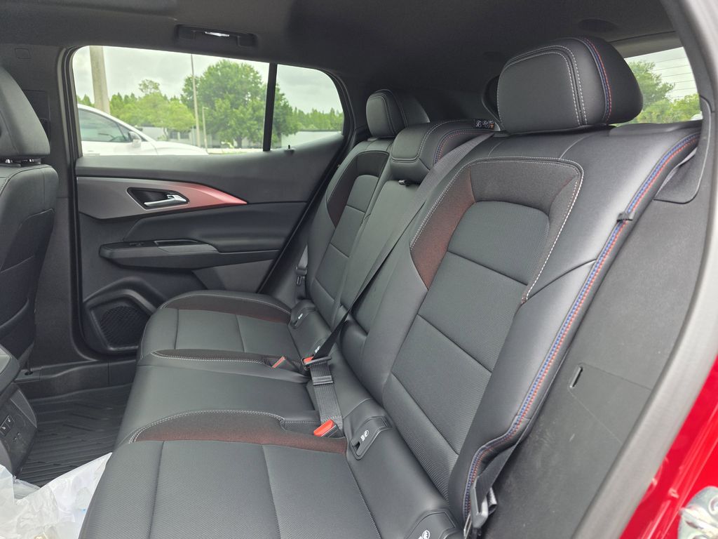 new 2025 Chevrolet Equinox EV car, priced at $42,195