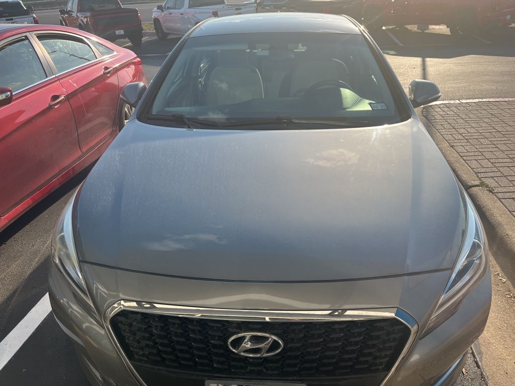 Thumbnail: 2017 Hyundai Sonata - 2