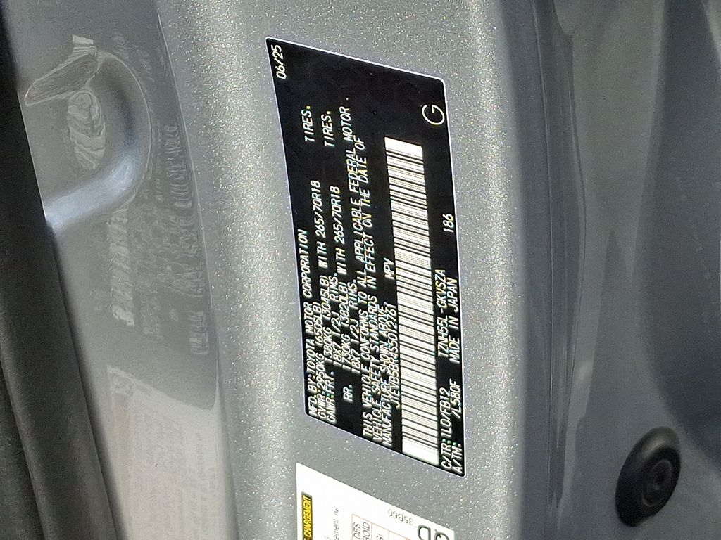 Thumbnail: 2025 Toyota 4Runner - 27