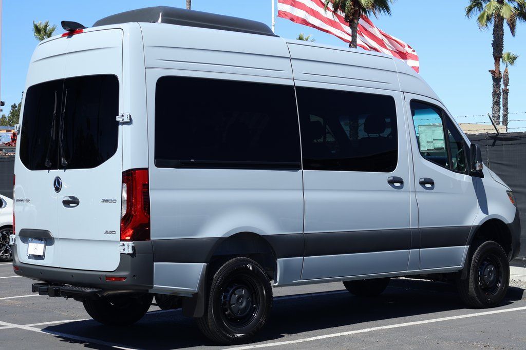 Thumbnail: 2026 Mercedes-Benz Sprinter - 2