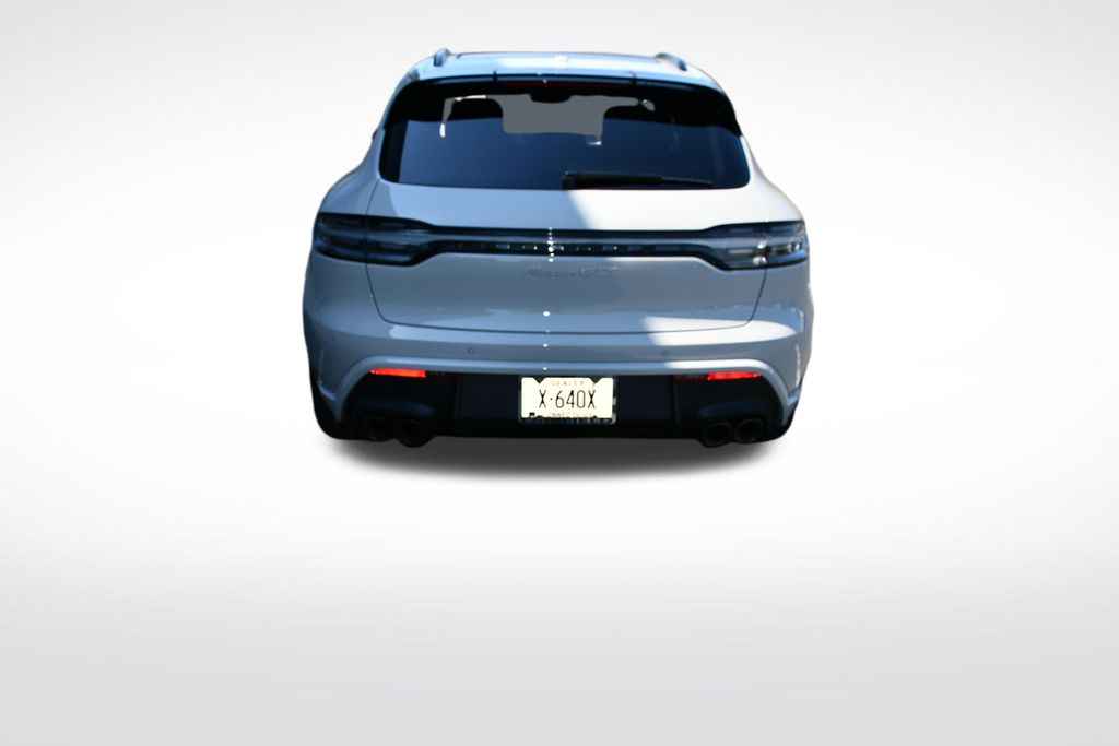 Thumbnail: 2026 Porsche Macan - 7