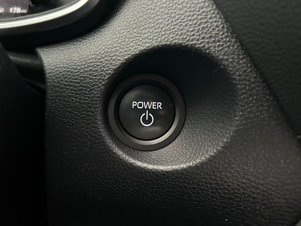 Thumbnail: 2024 Toyota Corolla Cross - 28