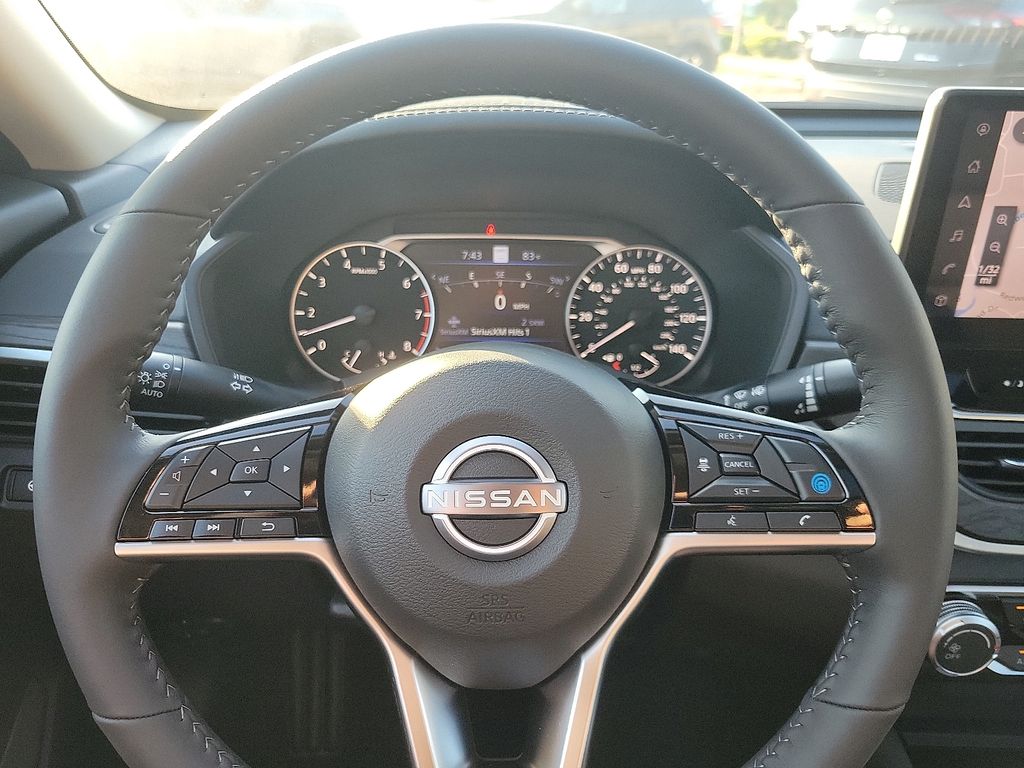 Thumbnail: 2025 Nissan Altima - 11