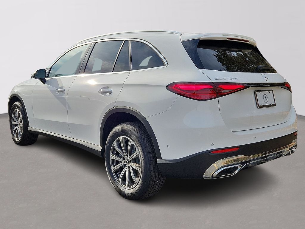 Thumbnail: 2026 Mercedes-Benz GLC - 4