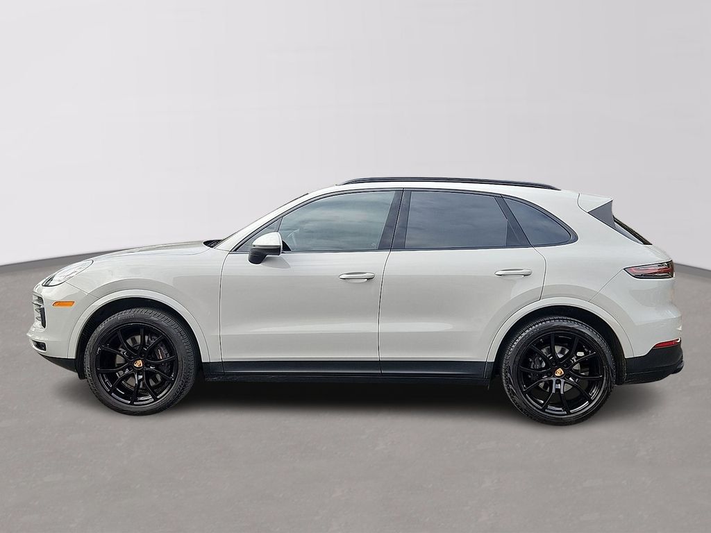 Thumbnail: 2023 Porsche Cayenne - 7