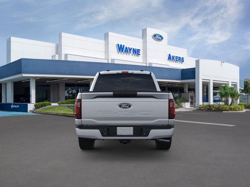 New 2026 Silver Ford XLT image 5