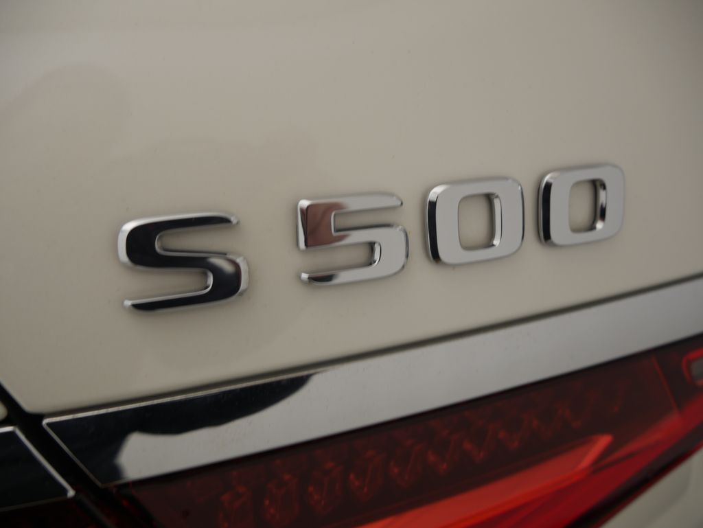 Thumbnail: 2022 Mercedes-Benz S-Class - 9