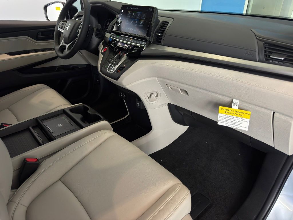 2026 Honda Odyssey EX-L Silver at Classic Honda Galveston