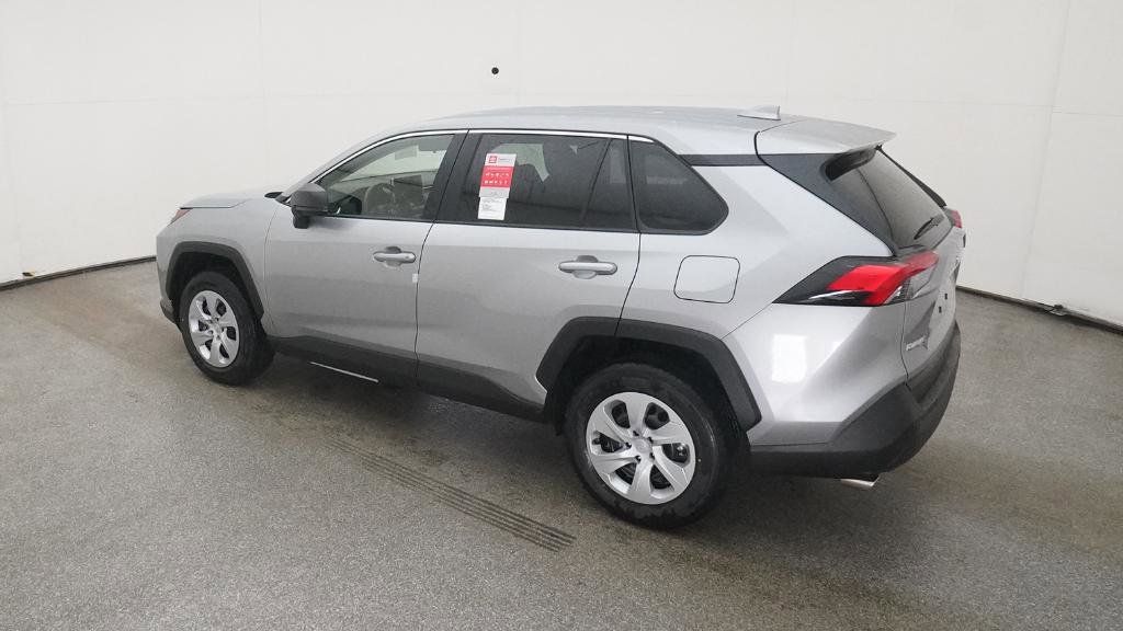 Thumbnail: 2025 Toyota RAV4 - 18