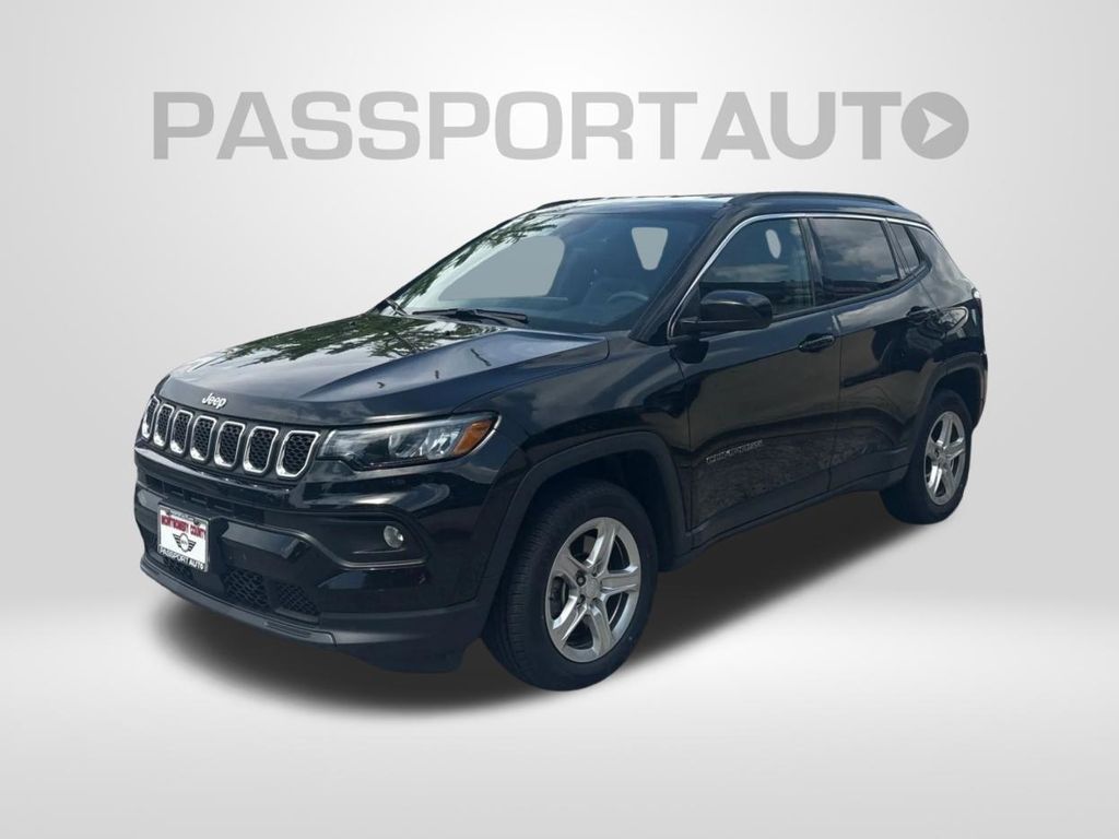 Diamond Black Crystal Pearlcoat 2024 Jeep Compass SUV / Crossover Four-Wheel Drive Automatic
