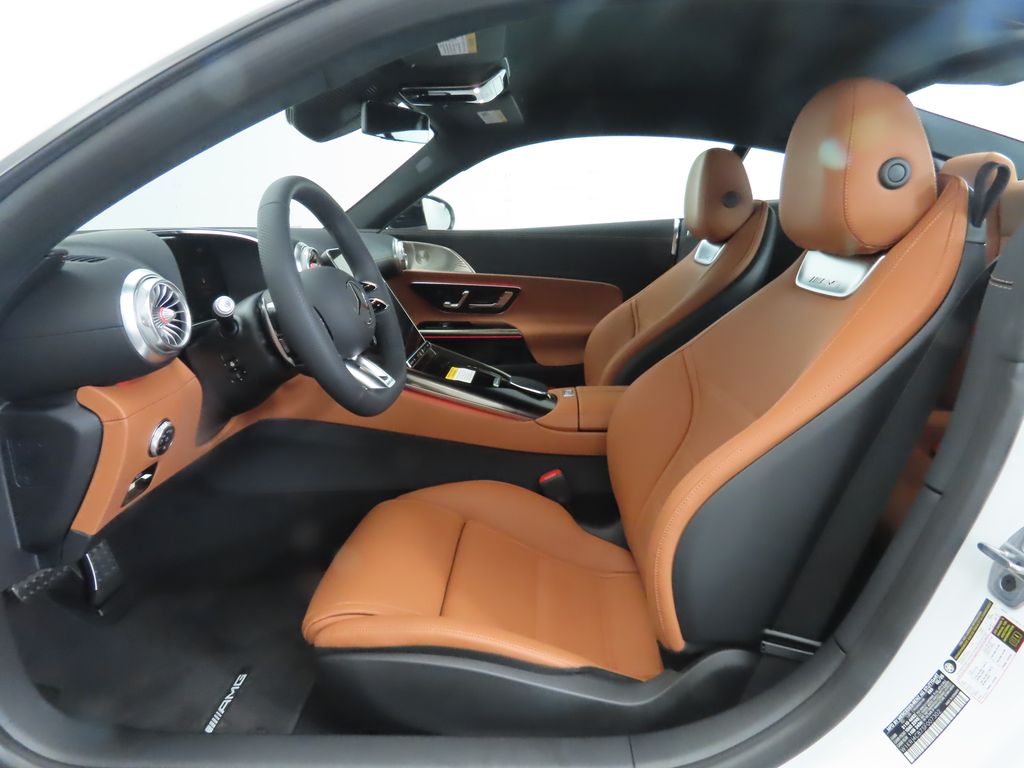 Thumbnail: 2025 Mercedes-Benz AMG GT - 21
