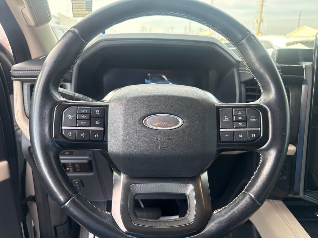 2023 Ford Expedition Platinum White at Legacy Ford