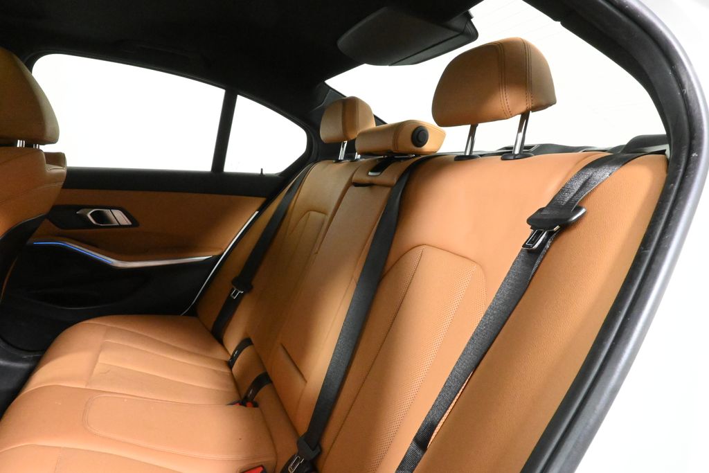 Thumbnail: 2023 BMW 3 Series - 5