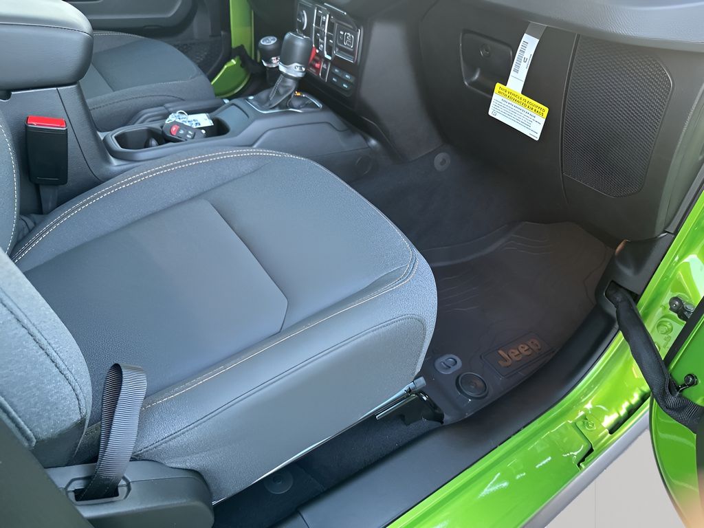 New Car 2025 Jeep Gladiator  For Sale Under $40,000 In Austin, Texas