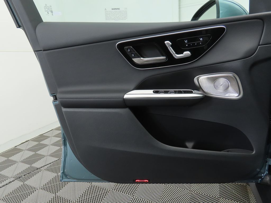 Thumbnail: 2026 Mercedes-Benz GLC - 24