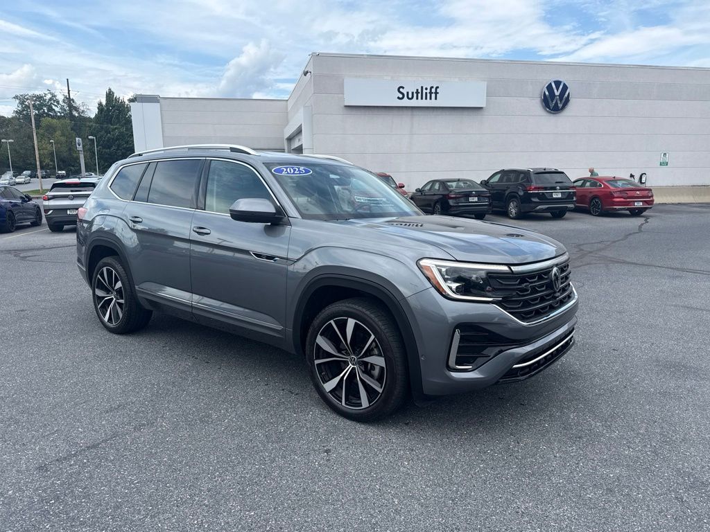 2025 Volkswagen Atlas 2.0T SEL Premium R-Line Gray at Subaru and VW of Moon Township