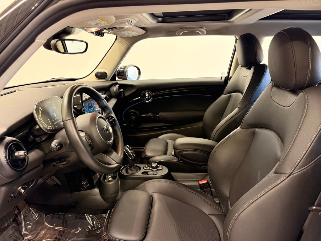 Thumbnail: 2024 MINI Cooper - 12