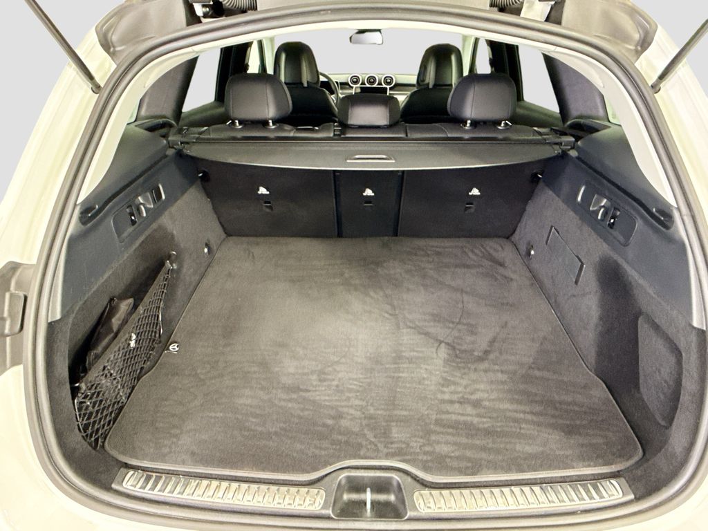 Thumbnail: 2026 Mercedes-Benz GLC - 26