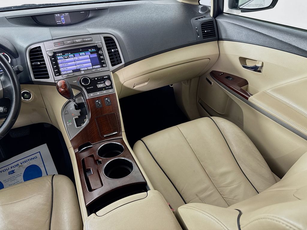 Used Car 2009 Toyota Venza  Base For Sale Under $10,000 In Austin, Texas