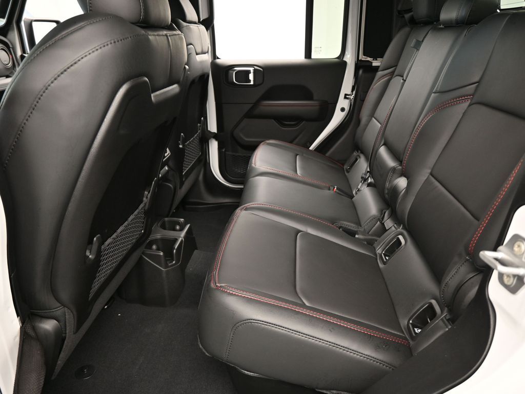New 2026 Bright White Clearcoat Jeep Rubicon image 29