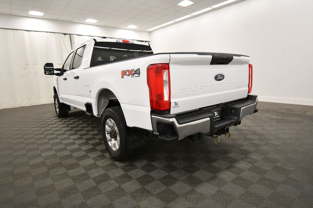 Used 2024 Ford F-350SD Truck