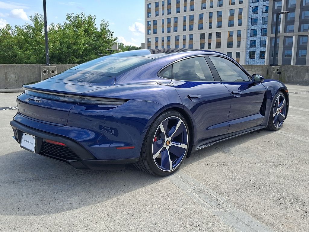 Thumbnail: 2023 Porsche Taycan - 8