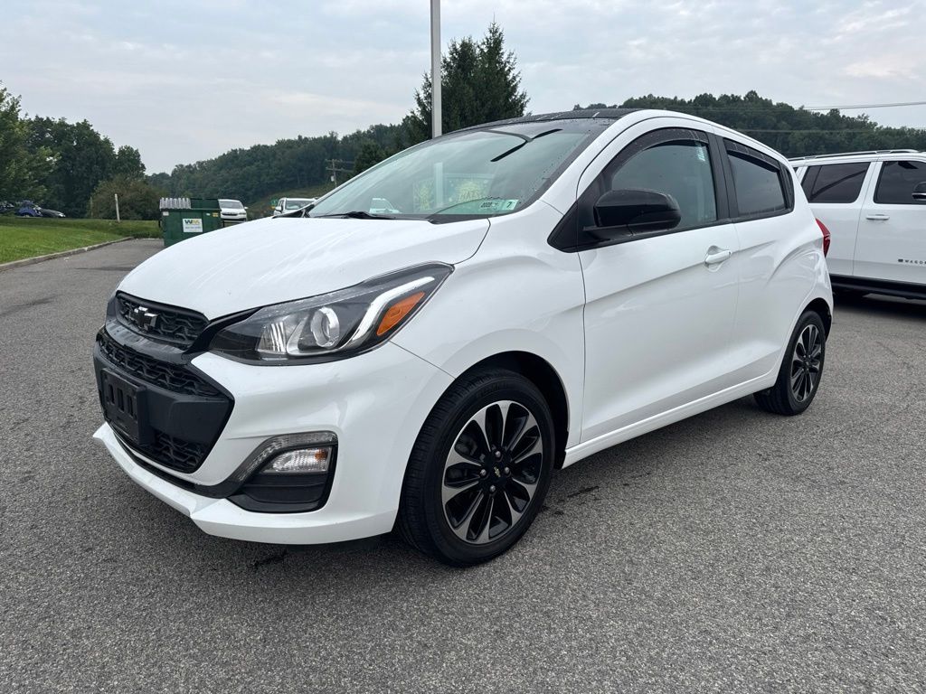 Summit White 2022 Chevrolet Spark Hatchback Front-Wheel Drive Continuously Variable Transmission
